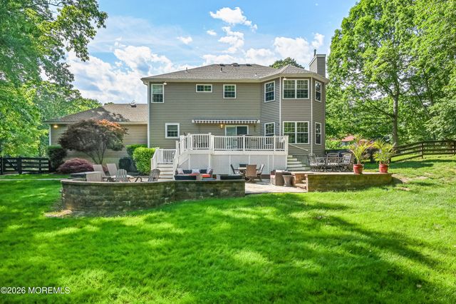 10 Burke Drive, Farmingdale, NJ 07727