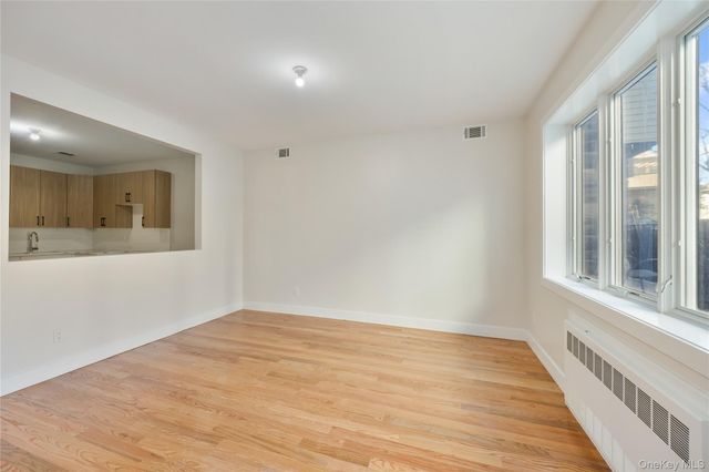 17 Lazer Court 102, Spring Valley, NY 10977