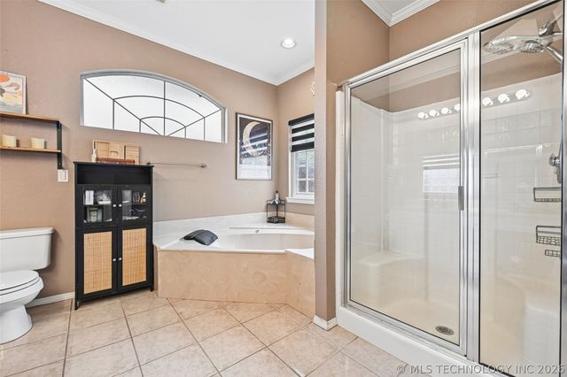 610 W 37th Place, Sand Springs, OK 74063