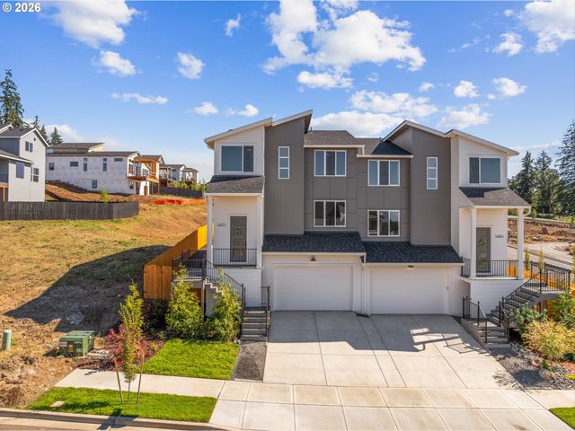 16063 Serres Farms Way, Oregon City, OR 97045