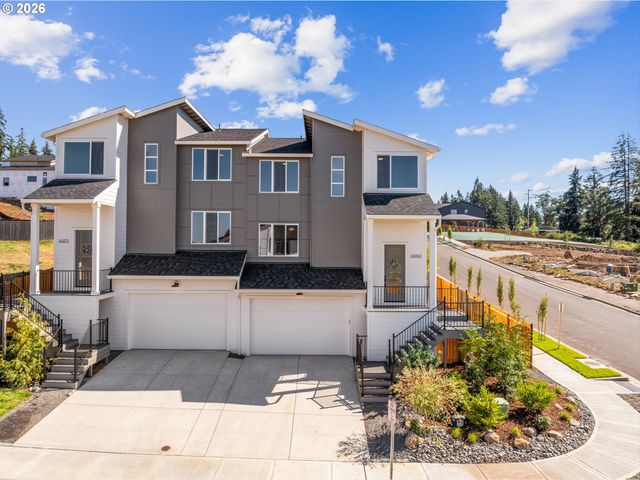 16063 Serres Farms Way, Oregon City, OR 97045