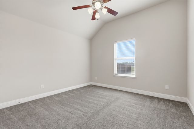 609 Meadowedge Lane, Denton, TX 76207