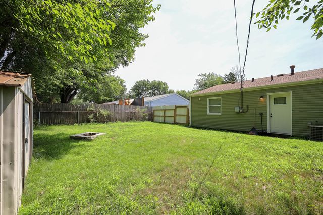 927 Henry Street, Michigan City, IN 46360