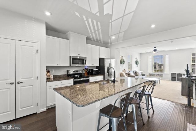 6410 CRITTENDEN LN, Spotsylvania, VA 22553