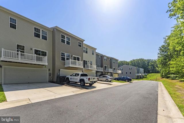 6410 CRITTENDEN LN, Spotsylvania, VA 22553