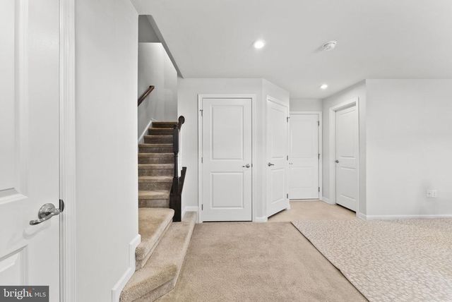6410 CRITTENDEN LN, Spotsylvania, VA 22553