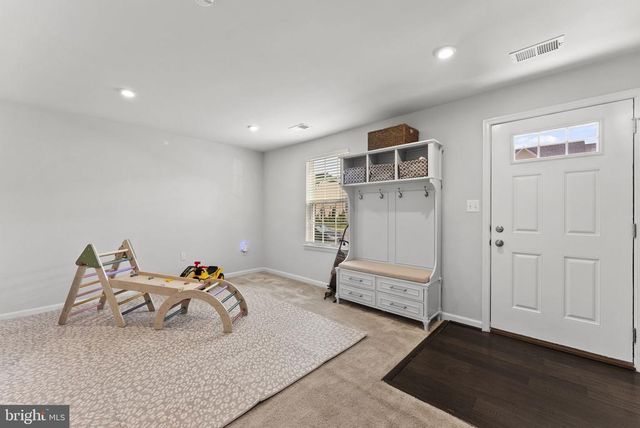 6410 CRITTENDEN LN, Spotsylvania, VA 22553