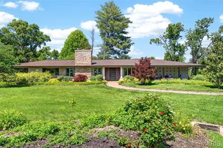 15 Terrace Gardens, Frontenac, MO 63131
