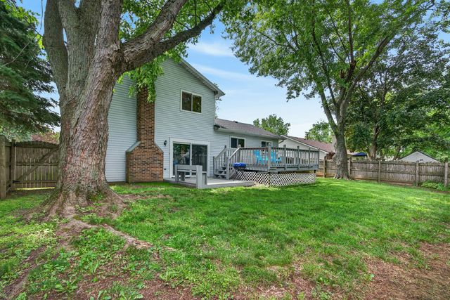433 N Ashbury Avenue, Bolingbrook, IL 60440