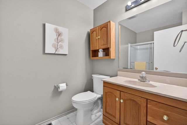 433 N Ashbury Avenue, Bolingbrook, IL 60440