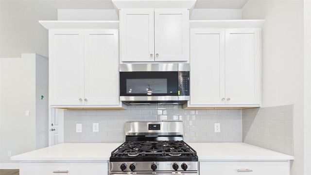 1704 Fairhaven Drive, Westlake, LA 70669
