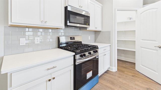 1704 Fairhaven Drive, Westlake, LA 70669