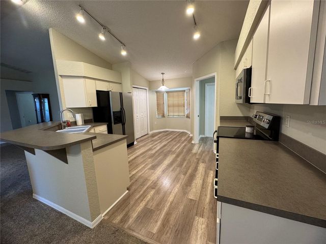 6634 SHEPHERD OAKS STREET, Lakeland, FL 33811