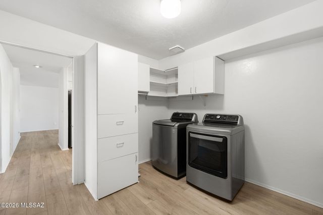 6900 W Hermitage Place, Tucson, AZ 85743