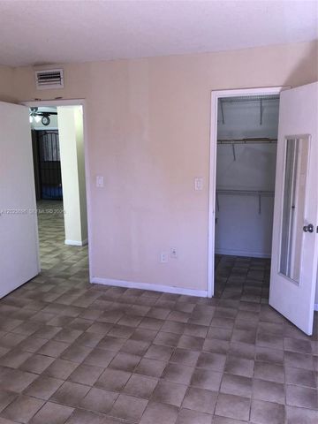 9150 Fontainebleau Blvd 203-2, Miami, FL 33172