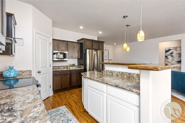 207 Boston Hill Rd Road, Billings, MT 59102