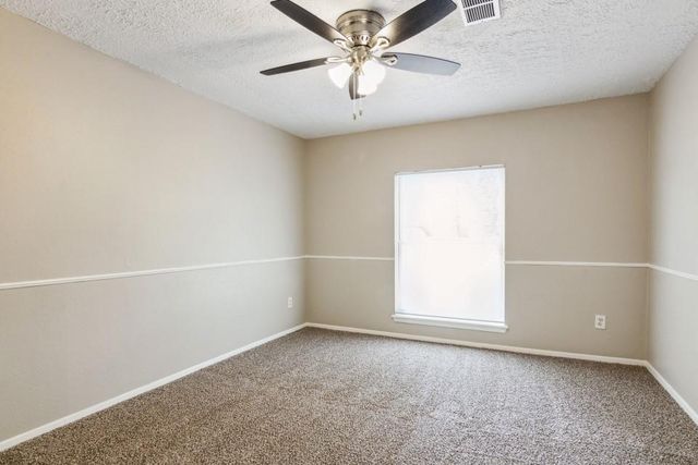 4710 N Cashel Circle, Houston, TX 77069