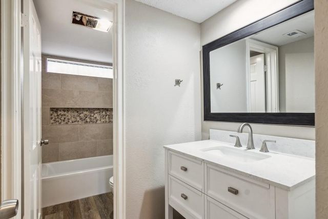 4710 N Cashel Circle, Houston, TX 77069