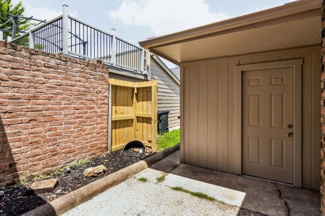4710 N Cashel Circle, Houston, TX 77069