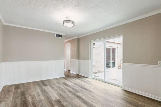 4710 N Cashel Circle, Houston, TX 77069