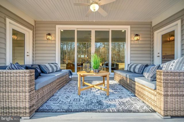 92 MILL RUN, Bumpass, VA 23024