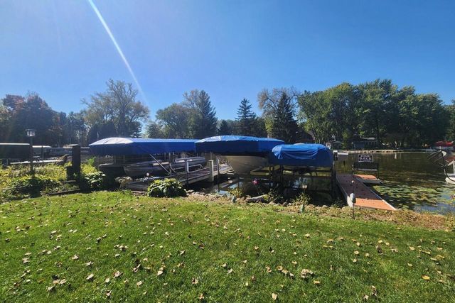 S108W34703 Jacks Bay ROAD, Mukwonago, WI 53149