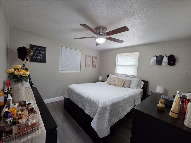 4834 GASLIGHT AVENUE, Holiday, FL 34690