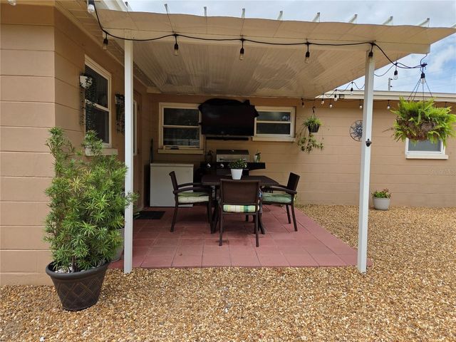 4834 GASLIGHT AVENUE, Holiday, FL 34690