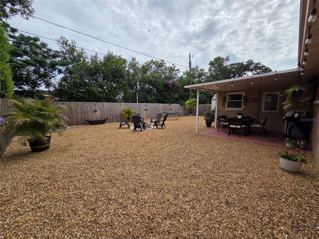 4834 GASLIGHT AVENUE, Holiday, FL 34690