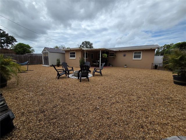4834 GASLIGHT AVENUE, Holiday, FL 34690