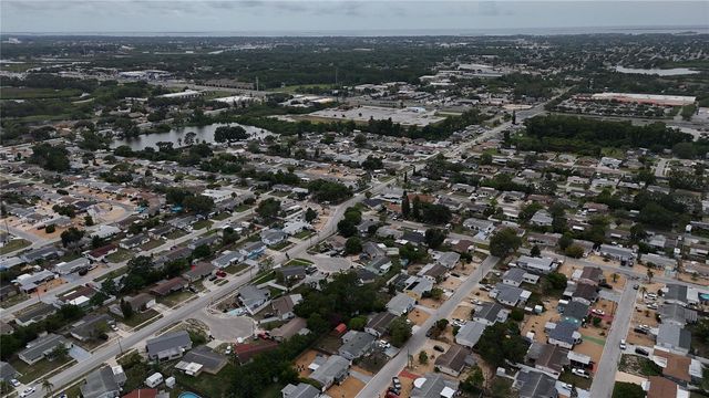 4834 GASLIGHT AVENUE, Holiday, FL 34690
