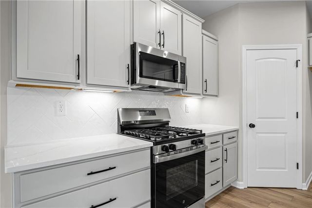 157 Laurel Farms Lane, Dallas, GA 30157