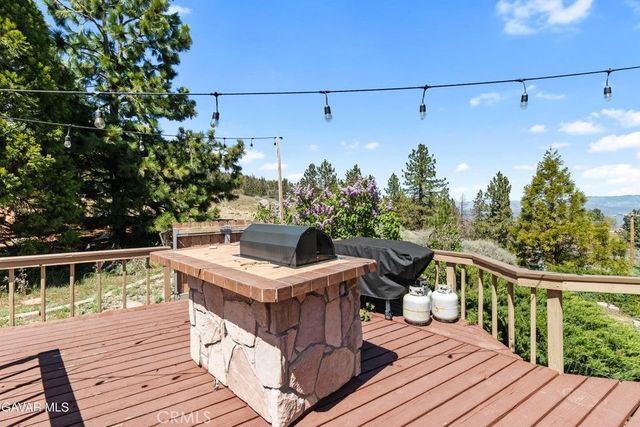 25631 High Rock Court, Tehachapi, CA 93561