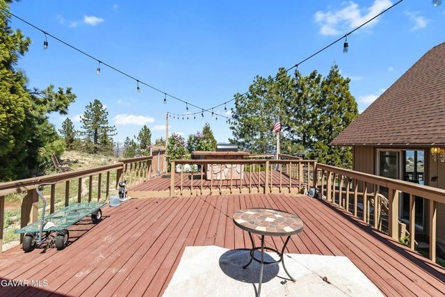 25631 High Rock Court, Tehachapi, CA 93561