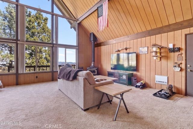 25631 High Rock Court, Tehachapi, CA 93561
