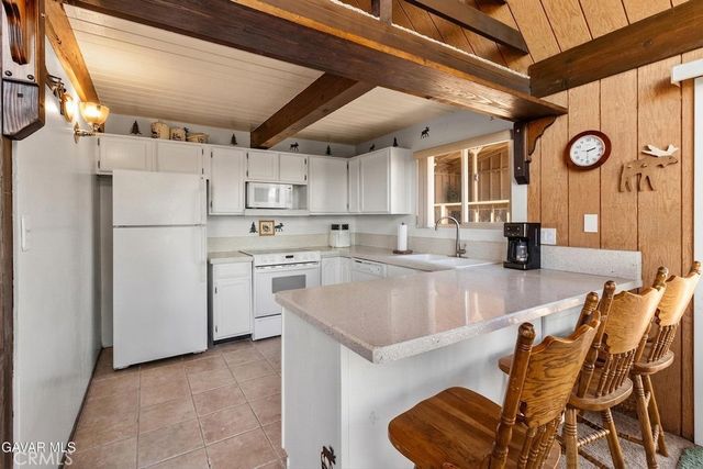 25631 High Rock Court, Tehachapi, CA 93561