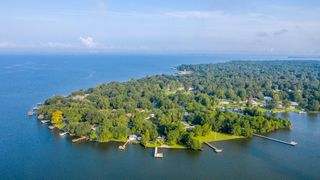 710 Hildebrand Drive, Bonneau, SC 29431