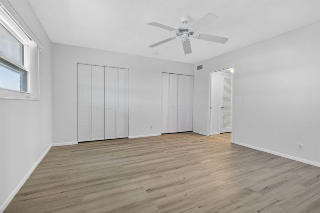 100 Shore Court 307, North Palm Beach, FL 33408