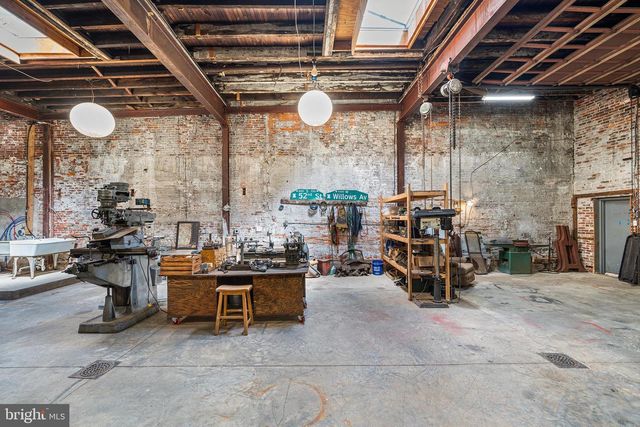 519-21 EMILY ST, Philadelphia, PA 19148