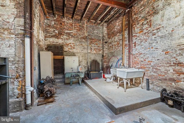 519-21 EMILY ST, Philadelphia, PA 19148