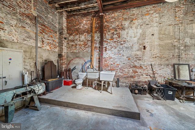 519-21 EMILY ST, Philadelphia, PA 19148