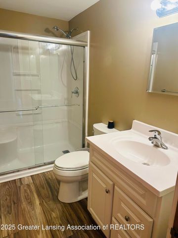 3001 Risley Drive, Lansing, MI 48917