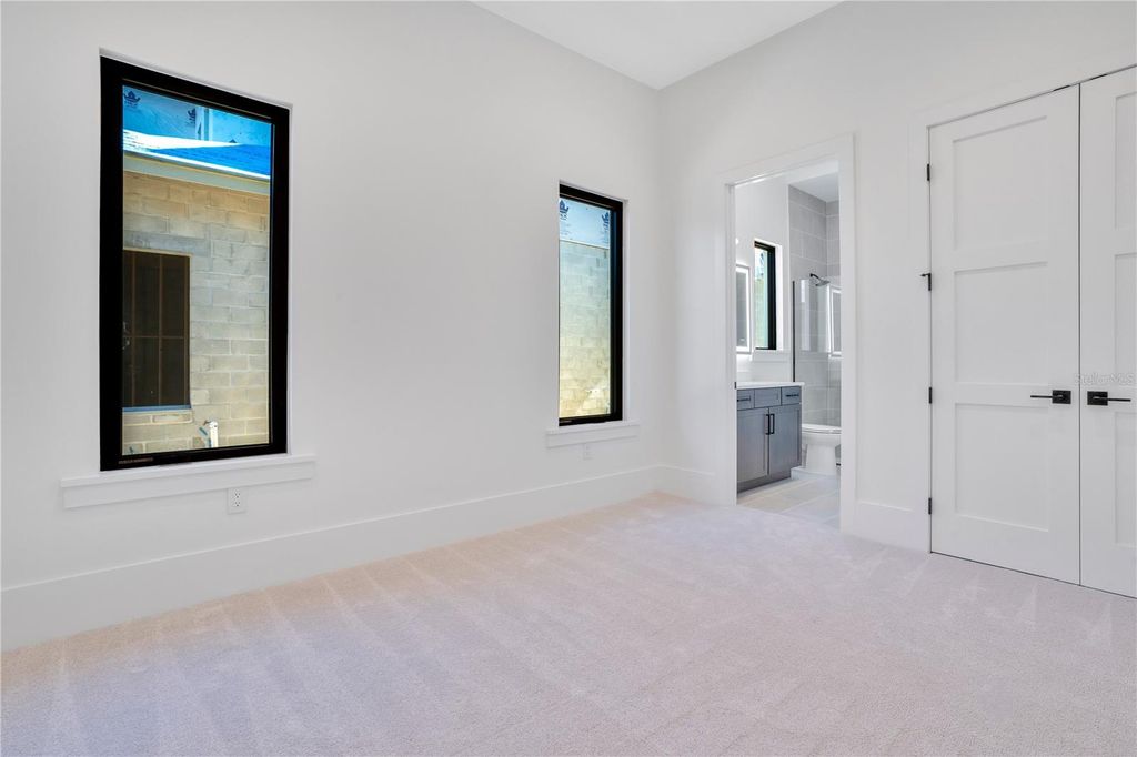 Image 35 of property listing at 9126 SHEEN SOUND STREET, Orlando, FL 32836