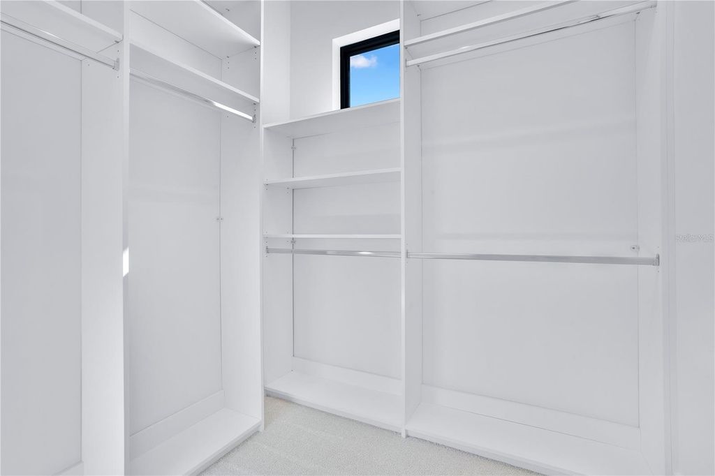 Image 52 of property listing at 9126 SHEEN SOUND STREET, Orlando, FL 32836