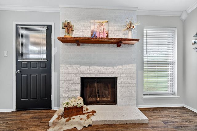 419 W Center Street, Whitewright, TX 75491