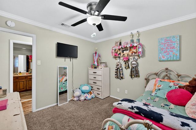 419 W Center Street, Whitewright, TX 75491