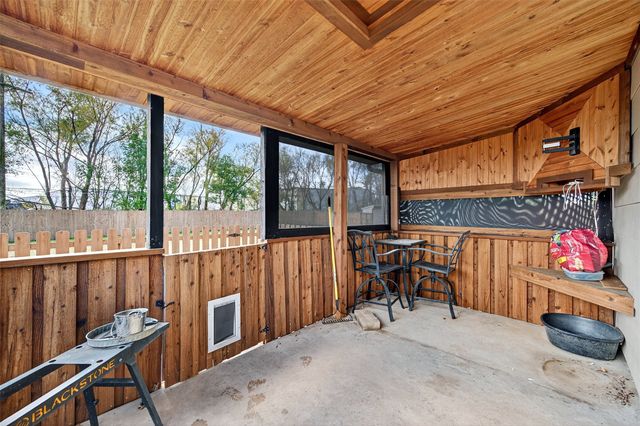 419 W Center Street, Whitewright, TX 75491