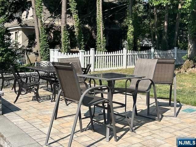 295 Lincoln Avenue, Ridgewood, NJ 07450