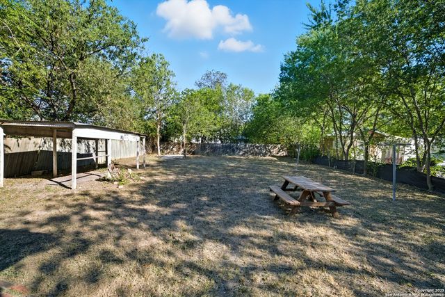 1907 Burnet St, San Antonio, TX 78202