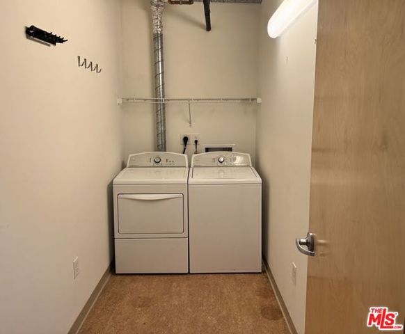 1111 S Grand Avenue 1005, Los Angeles, CA 90015
